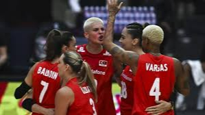 A Milli Kadın Voleybol Takımı, Dünya Şampiyonası'nın çeyrek finalinde karşılaştığı ABD'yi mağlup ederek tarihinde ilk kez bu turnuvada yarı finale yükselme başarısı gösterdi.