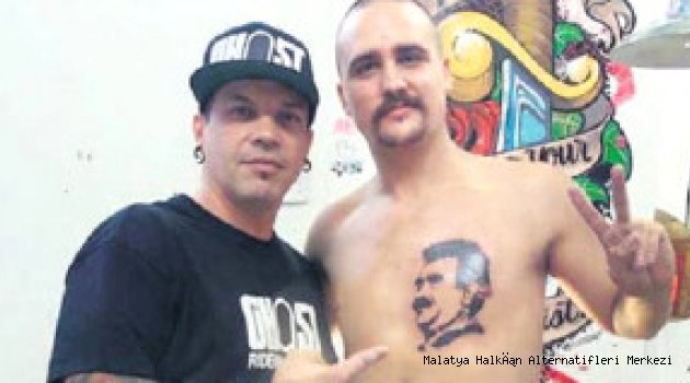 ABD'li Gönüllü Asker Göğsüne Öcalan Dövmesi Yaptırdı