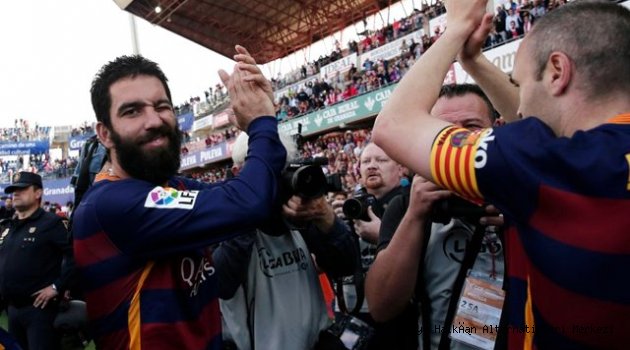 Arda Turan: Ülkemde Yazılanlar Beni Üzüyor