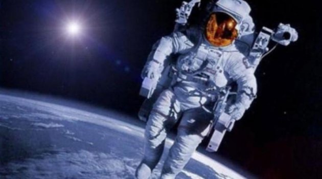 Astronotlar Dünya'ya dönemiyor