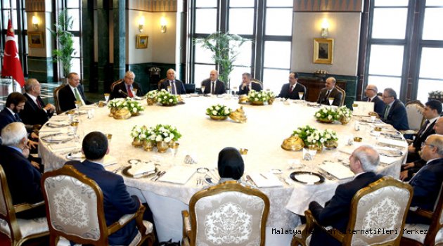 Cumhurbaşkanı Erdoğan Akademisyenlerle Bir Araya Geldi