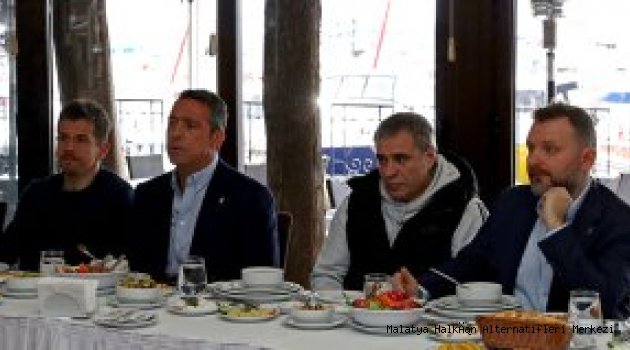 Fenerbahçe Başkanı Ali Koç'tan futbolculara: Kafanızı öne eğmeyin