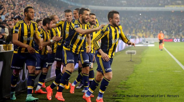 Fenerbahçe, Beşiktaş'ı 2-0 mağlup etti