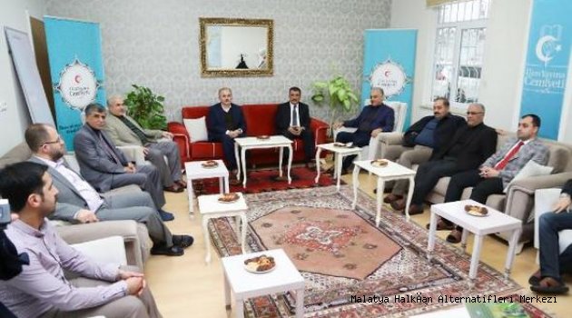 Gürkan, İlim Yayma Cemiyeti yönetimi ile buluştu