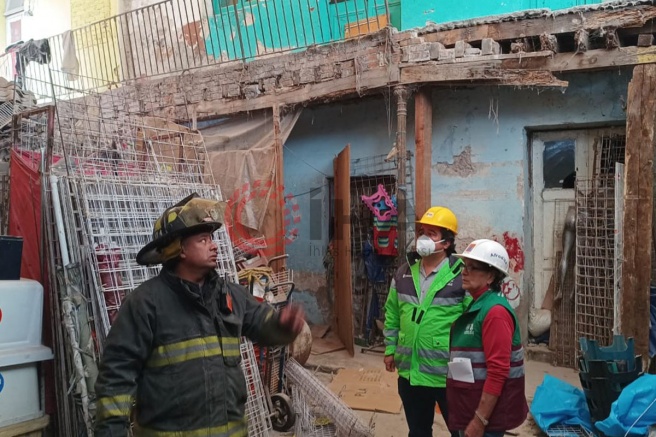 Meksika’da 3 katlı bina çöktü: 1 yaralı