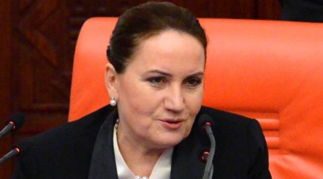 MHP'li Akşener Okuyucu Yorumlarından Şikayet Etti