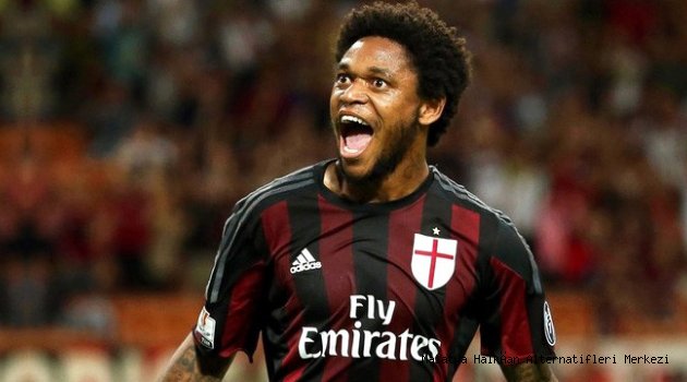 Milan, Galatasaray'ın İstediği Adriano'yu Göndermiyor