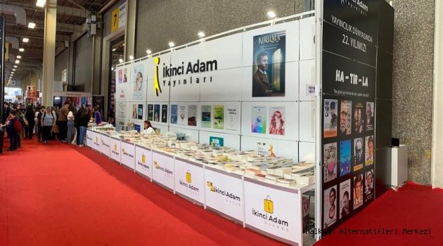 TÜYAP İKİNCİ ADAM YAYINLARININ STANDI BİR BAŞKA GÜZEL…