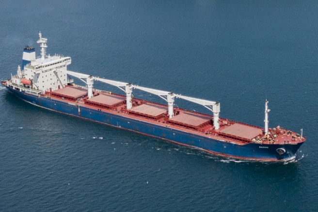 Ukrayna’dan yola çıkan ilk tahıl gemisi Suriye’ye demirledi