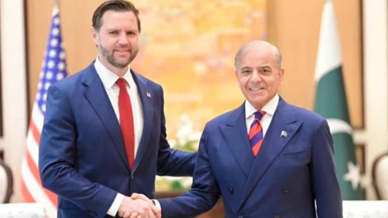 Müzakerelerin ardından İran'dan ilk açıklama!  ABD'nin aşırı talepleri Var!